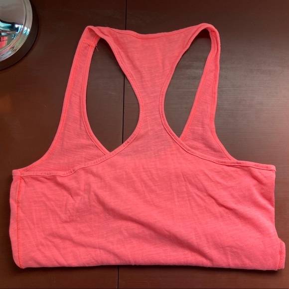 VS PINK racer back top - Picture 6 of 8